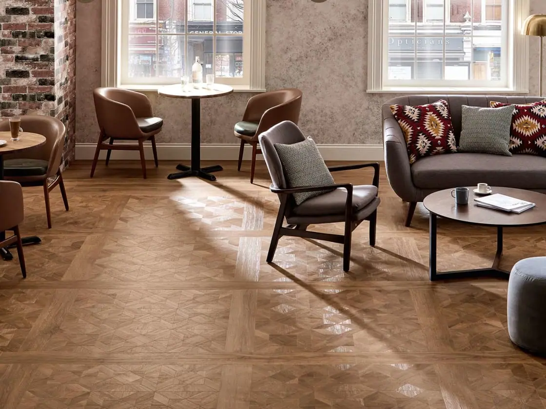 Amtico PVC stroken