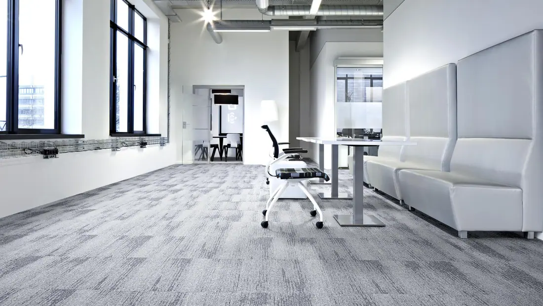 Desso Essence Structure 9920