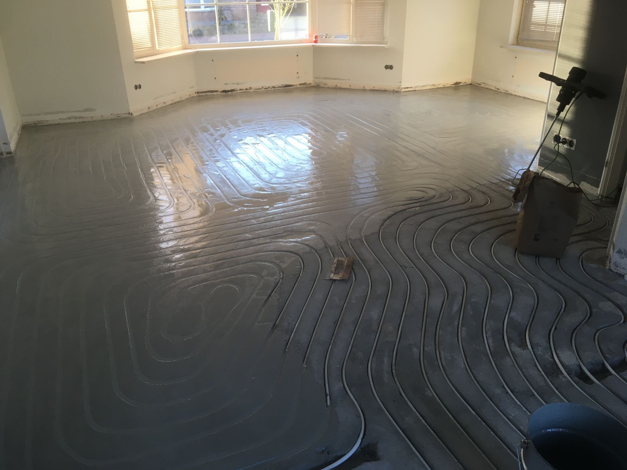 Sleuven van vloerverwarming dichtzetten Sleuven vloerverwarming dichtzetten